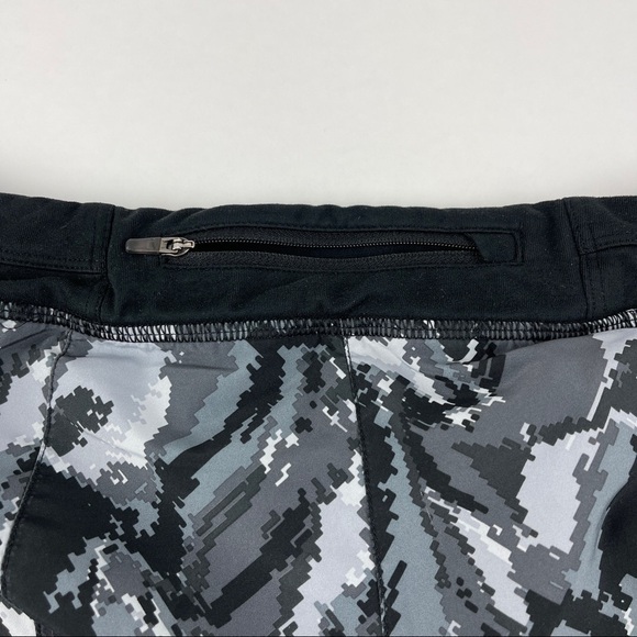 Nike Dri Fit Shorts Girls Medium Black White Athletic Elastic Waist - Picture 6 of 7